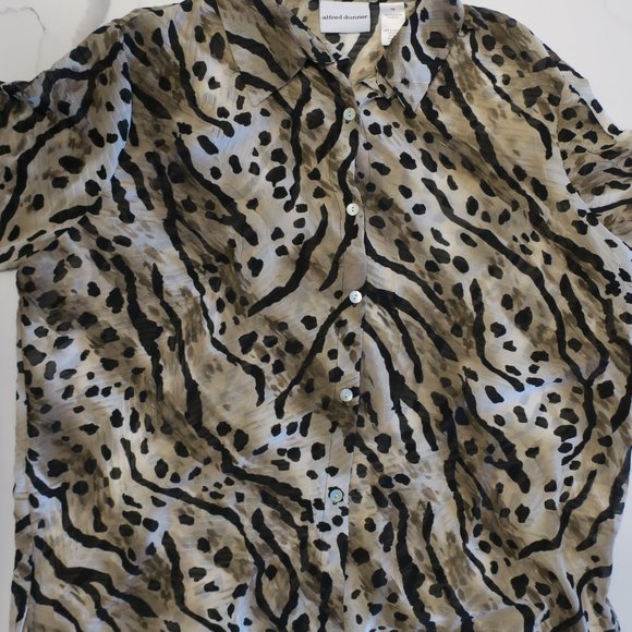 Alfred Dunner Animal Print Blouse Size 14 - Picture 2 of 4